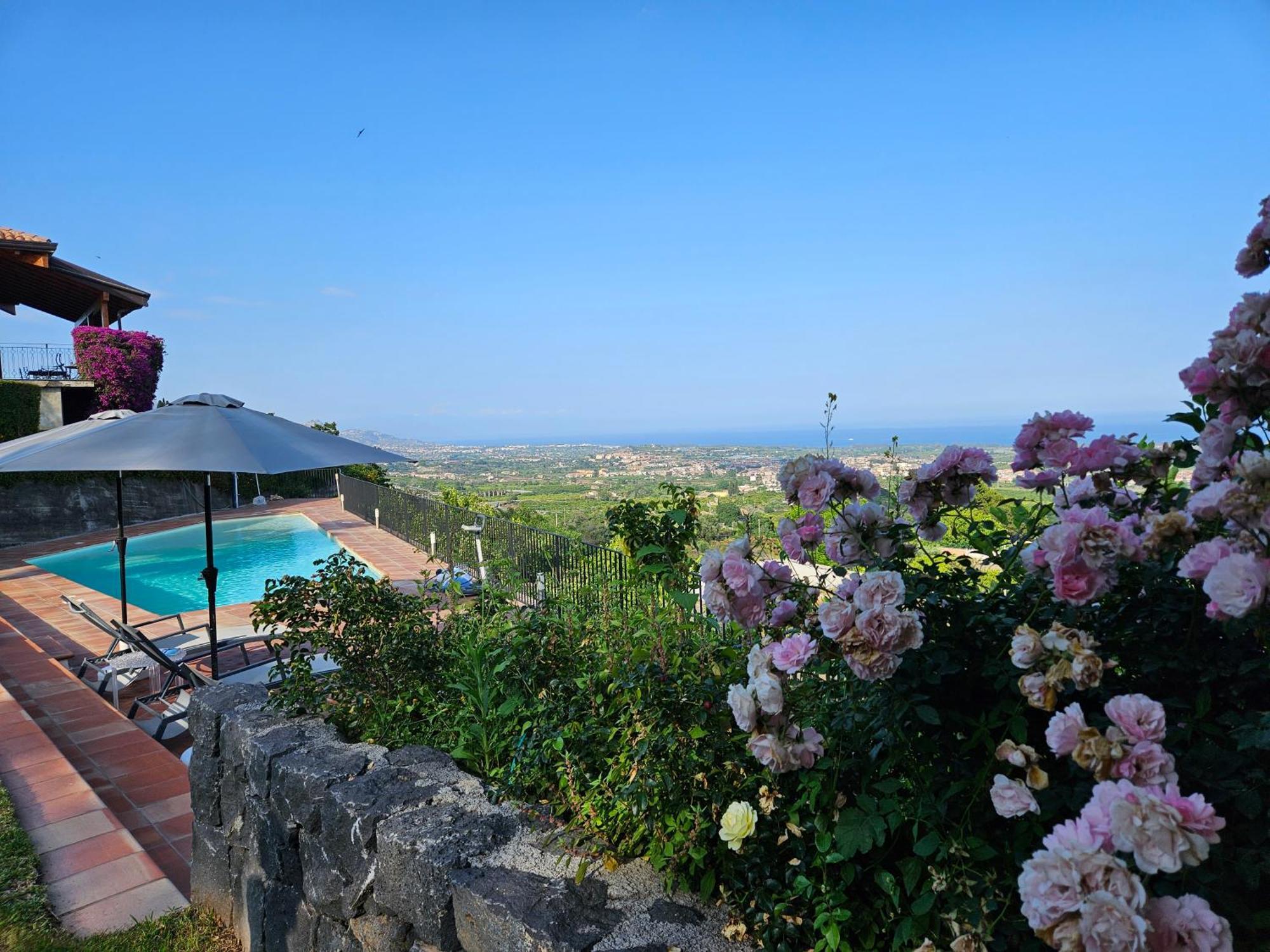 Open Land Holiday House Villa Fiumefreddo di Sicilia Kültér fotó